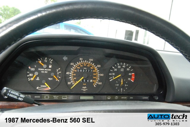 1987 Mercedes-Benz S-Class 560 SEL