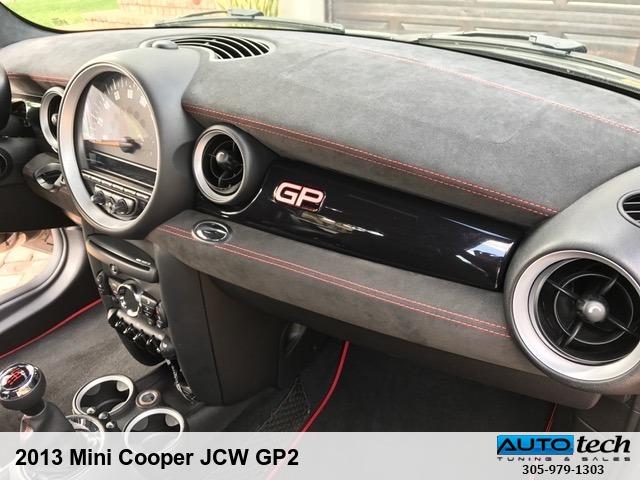 2013 Mini Cooper JCW GP2
