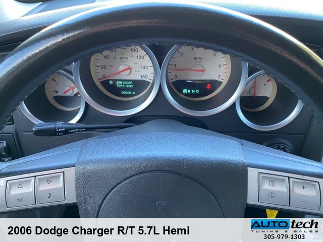2006 Dodge Charger R/T 5.7L Hemi