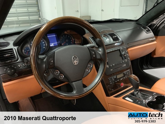2010 Maserati Quattroporte Sedan