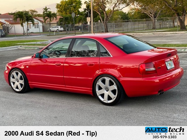 2000 Audi S4 Sedan (Red)