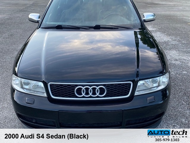 2000 Audi S4 Sedan (Black)