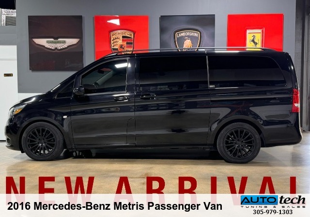 2016 Mercedes-Benz Metris Passenger Van